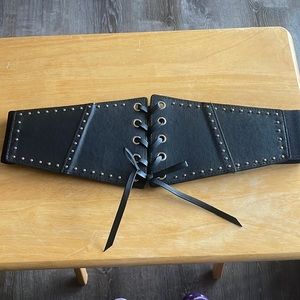 Torrid Waist Belt size 00x